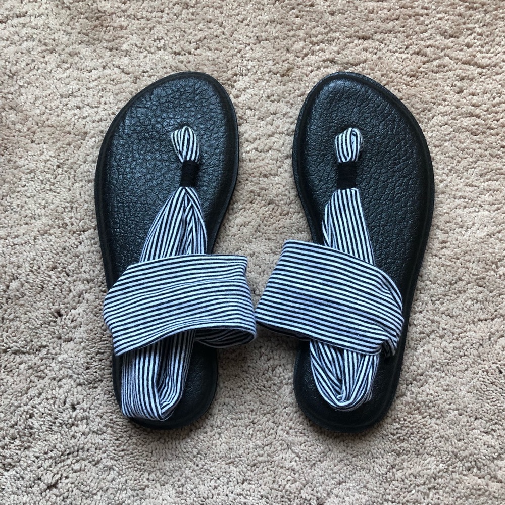 Sanuk Sling Sandals